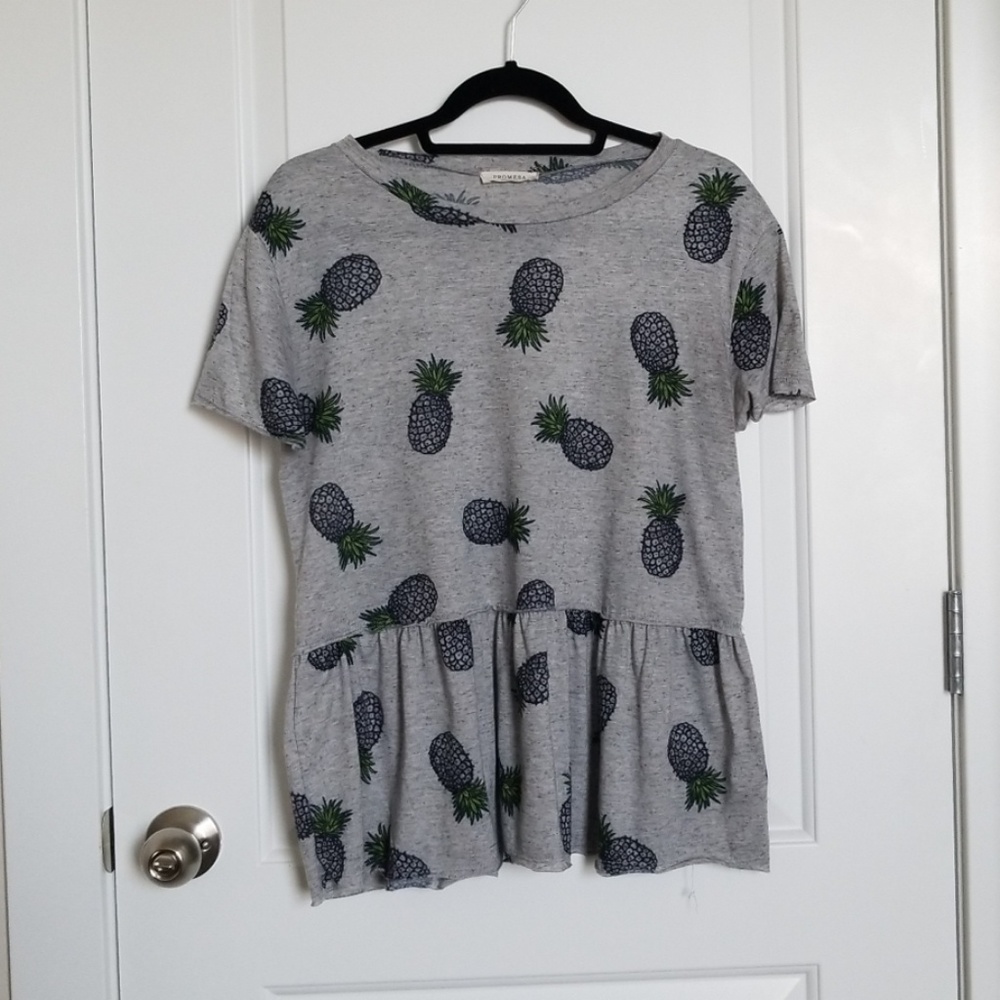 Piper & Scoot Pineapple Peplum Top